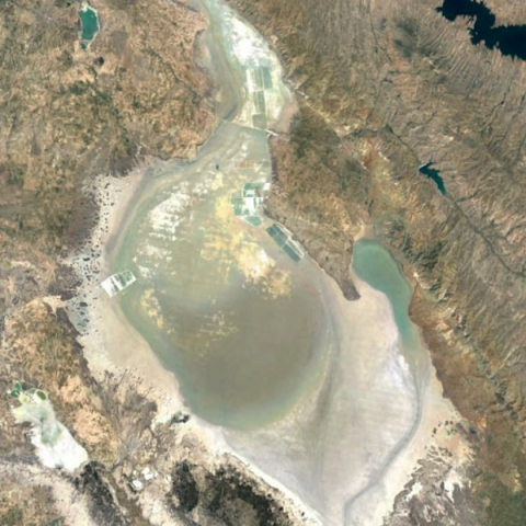 Google Earth Image centered on Tuz Golu ROI